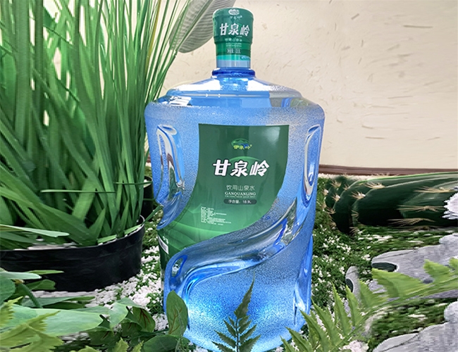 18.9L/桶